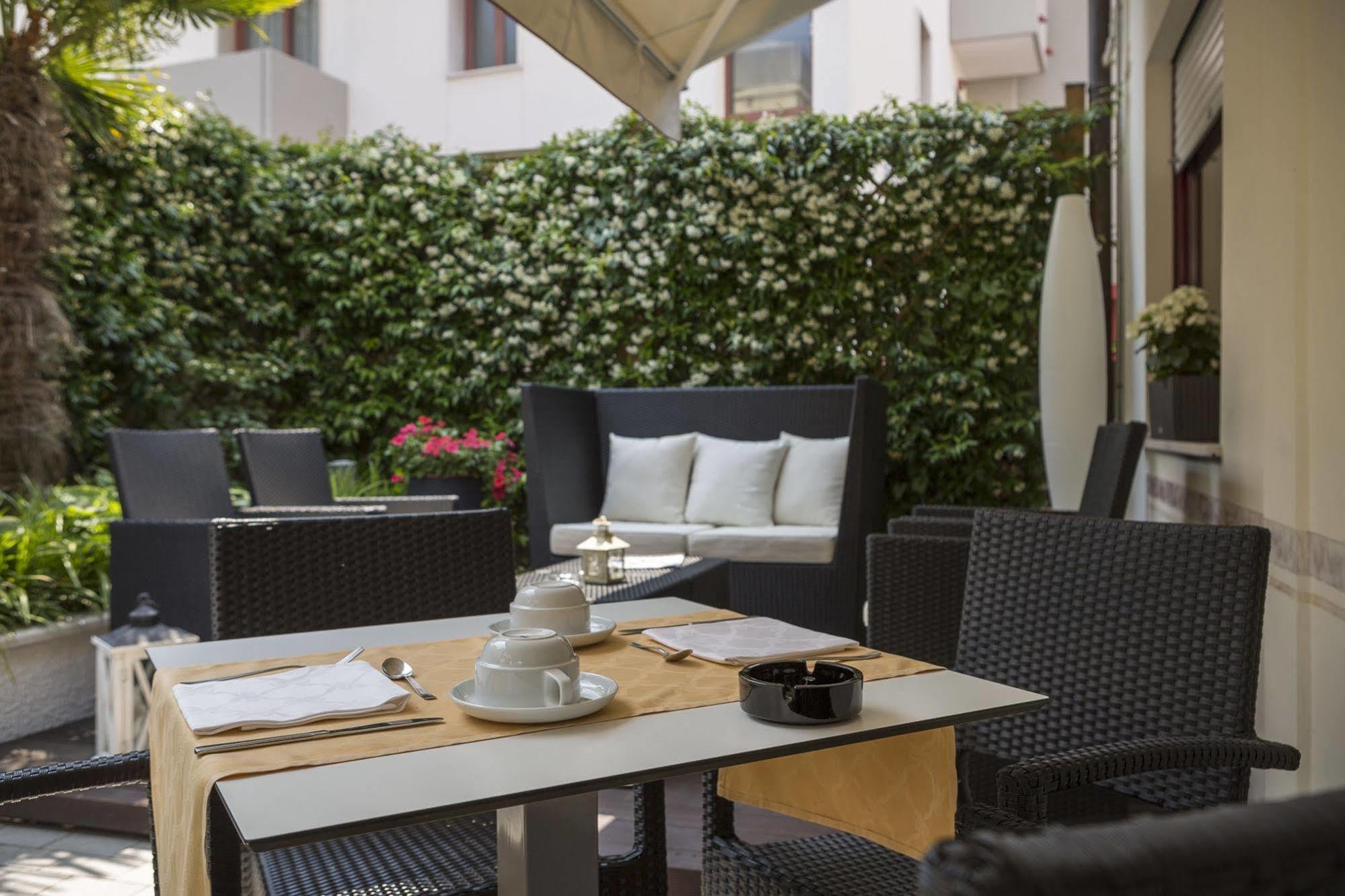 Hotel Imperia Lido di Jesolo Ngoại thất bức ảnh